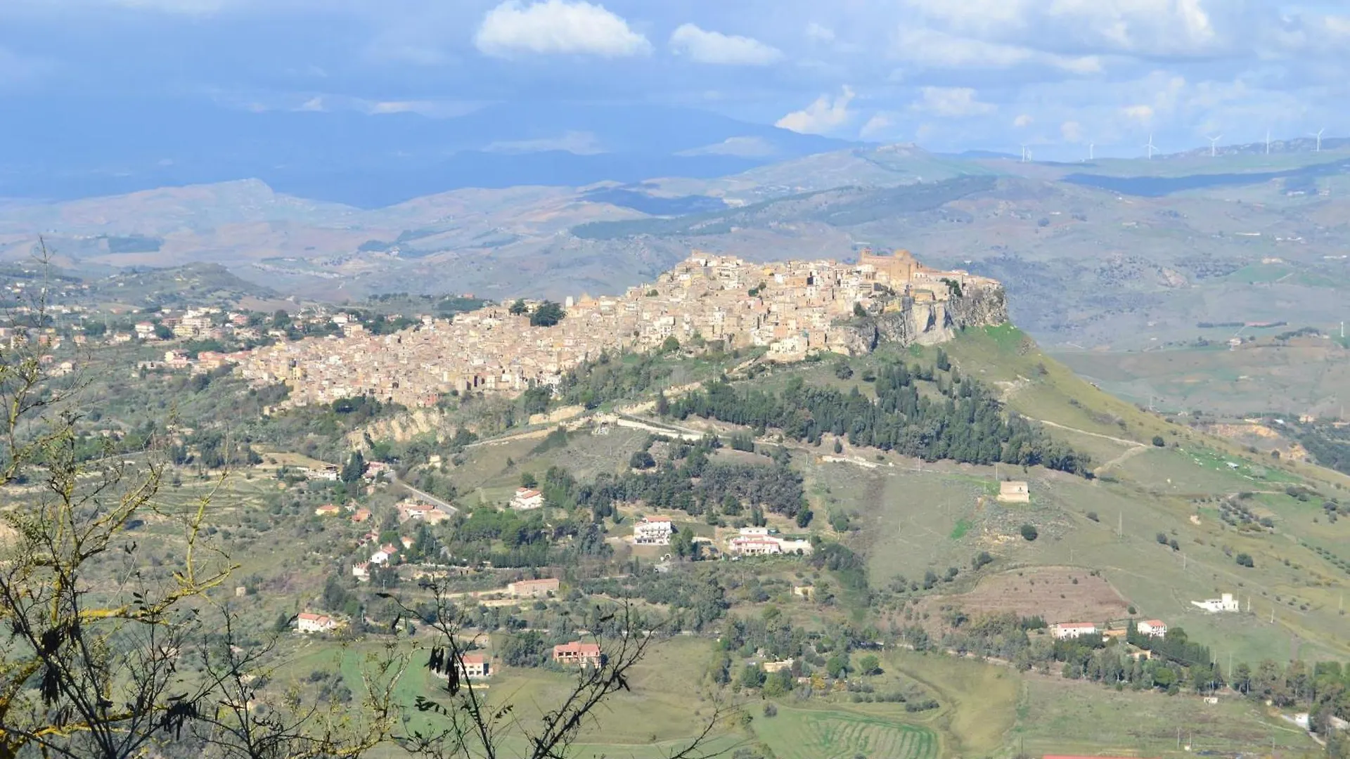 Rocca Di Cerere 